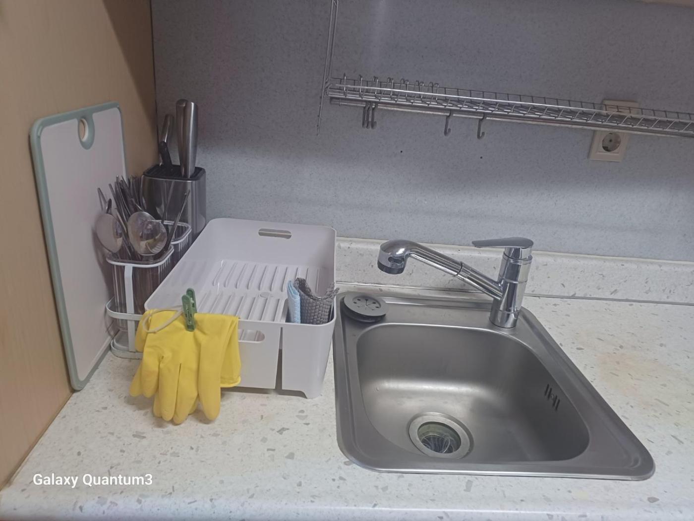Hongdae Guesthouse2 1Min From Hongik Uni Station Exit #1 Seoel Buitenkant foto