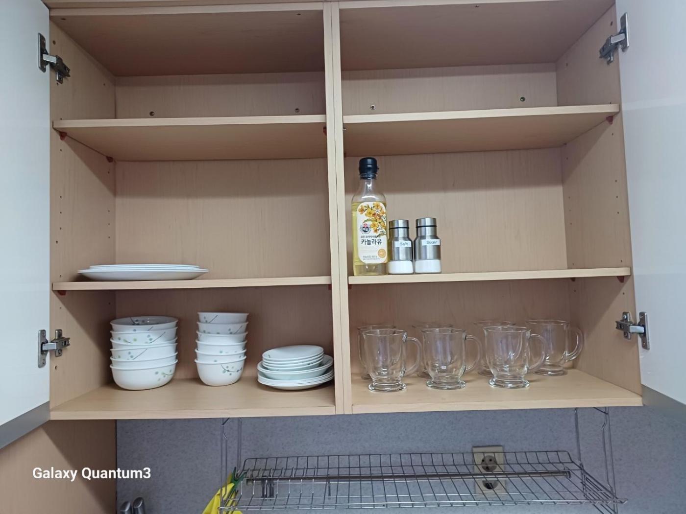 Hongdae Guesthouse2 1Min From Hongik Uni Station Exit #1 Seoel Buitenkant foto